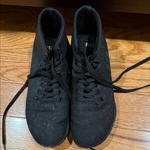 NOBULL Women’s Black Textured Sneakers